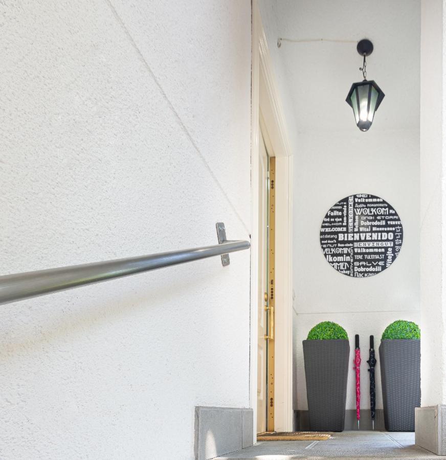 Apartamento Virgen Del Valle Cenicero Exterior foto